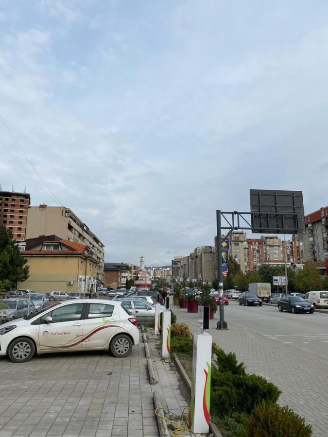 Capital Apartment Prishtina Prishtinë Exterior photo