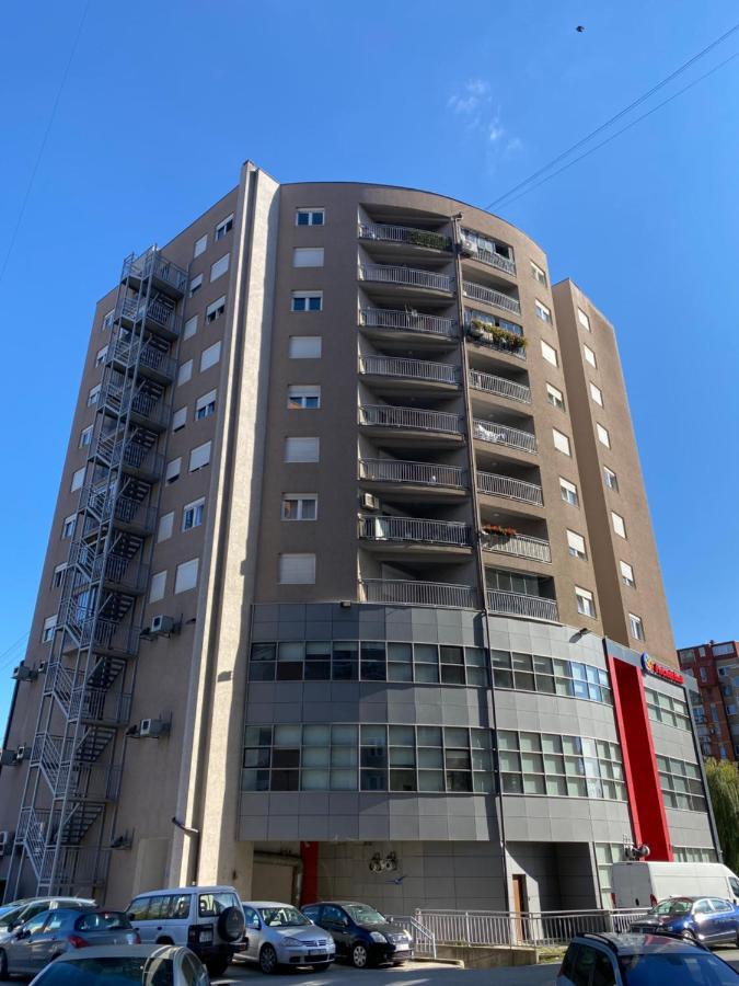 Capital Apartment Prishtina Prishtinë Exterior photo